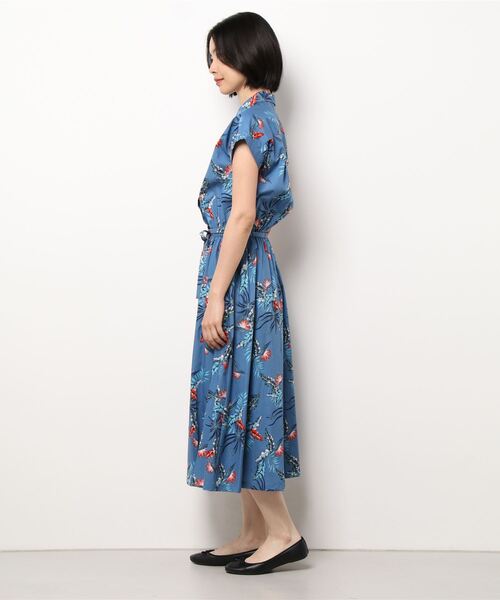 PREFERIR(プレフェリール)の「エスニック プリント アロハシャツ ワンピース(シャツワンピース・レディース・ブルー/ネイビー・LARGE/MEDIUM/SMALL)」の3枚目の写真