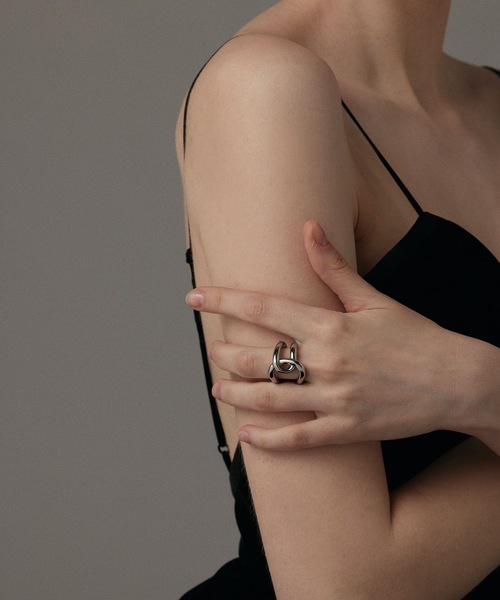 CENE(セネ)の「【CENE】セネ/ ビッククロスリング(リング・レディース・シルバー/ゴールド・#13/#9/#11)」の13枚目の写真