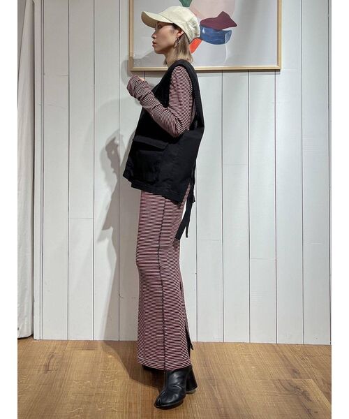 Ungrid（アングリッド）の「ミリタリーデザインベスト（ブルゾン・レディース・ブラック/カーキ・FREE）」の4枚目の写真