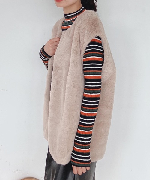 AS KNOW AS plus（アズノゥアズプラス）の「♪さらりと フェイクファーベスト　【2022AWアイテム】（ベスト・レディース・ベージュ/ブラウン/ピンク/アイボリー・FREE）」の7枚目の写真