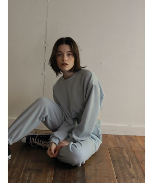 AMAIL（アマイル）の「Blank mini トップス（スウェット・レディース・アイボリー/ブラック/ブルー・FREE）」の11枚目の写真