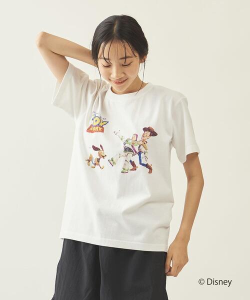 info. BEAUTY&YOUTH（インフォビューティアンドユース）の「【WEB限定】 ＜info. BEAUTY&YOUTH 限定 TOY STORY COLLECTION＞   THREE Tシャツ（Tシャツ/カットソー・メンズ・ホワイト/ネイビー・M/L/XL）」の4枚目の写真
