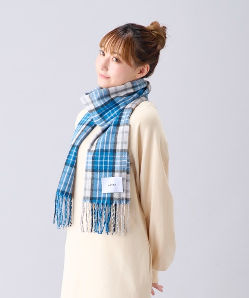 estaa(エスタ)の「とろーりマフラー ”カジュアルチェック”(マフラー・レディース・オフホワイト/サックスブルー/キャメル/ダークブルー/ネイビー×ホワイト/アイボリー/ブラウン/ブラック×ホワイト/ライトオレンジ系/ネイビー/ピンク/グレー×サックスブルー/オートミール/サンドベージュ/ミント/ライトグレー/グレー/インディゴブルー/ベージュ・FREE)」の21枚目の写真