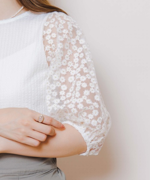 flower（フラワー）の「ビューティフルブルームトップ（Tシャツ/カットソー・レディース・ホワイト/アイボリー・FREE）」の14枚目の写真