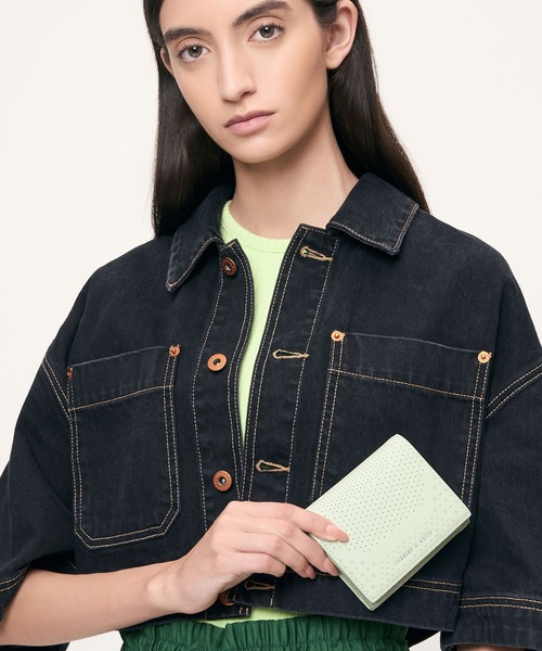 CHARLES & KEITH（チャールズ & キース）の「パーファレイティド