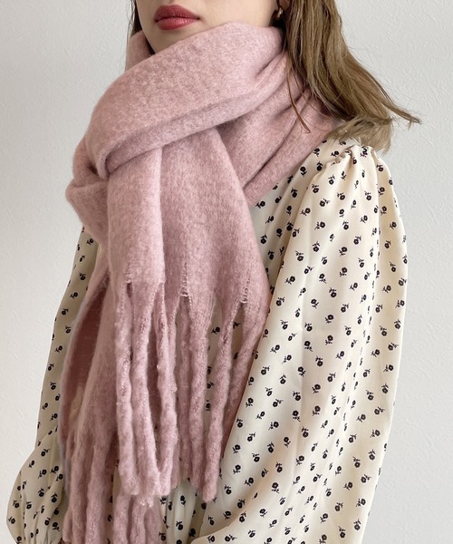 w closet（ダブルクローゼット）の「ロングマフラー（マフラー）」 - WEAR