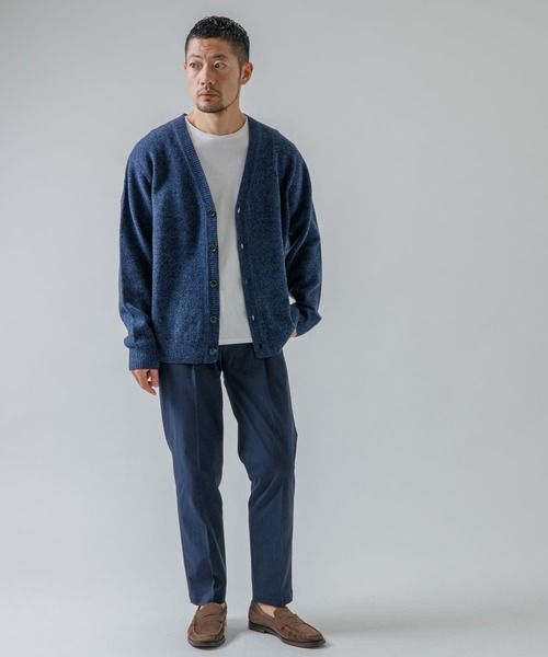URBAN RESEARCH ROSSO MEN(アーバンリサーチロッソメン)の「メランジソフトウールニットカーディガン(カーディガン/ボレロ・メンズ・ネイビー/ブラック/ベージュ・MEDIUM/LARGE)」の8枚目の写真