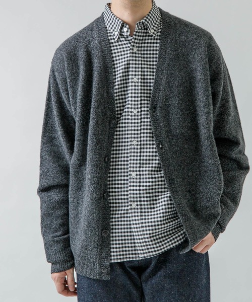 URBAN RESEARCH ROSSO MEN(アーバンリサーチロッソメン)の「メランジソフトウールニットカーディガン(カーディガン/ボレロ・メンズ・ネイビー/ブラック/ベージュ・MEDIUM/LARGE)」の9枚目の写真