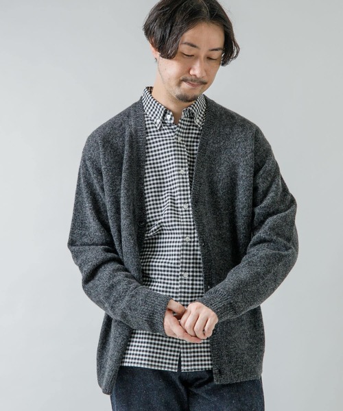 URBAN RESEARCH ROSSO MEN(アーバンリサーチロッソメン)の「メランジソフトウールニットカーディガン(カーディガン/ボレロ・メンズ・ネイビー/ブラック/ベージュ・MEDIUM/LARGE)」の14枚目の写真
