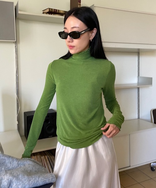 Didot.showroom(ディドット ショールーム)の「ウール混メロータートルネックT(Tシャツ/カットソー・レディース・ベージュ/ホワイト/ブラック/ブルーグレー/グリーン・FREE)」の5枚目の写真