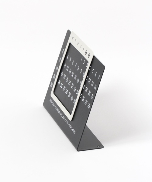 NAVA 万年カレンダー　新品　インテリア　モノトーン NAVA 万年カレンダー 新品 インテリア モノトーンの通販 by