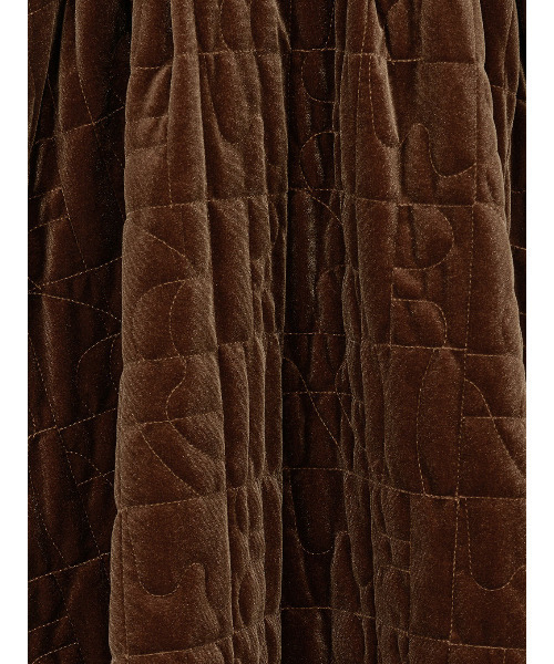 Ameri（アメリ）の「UND MOTIF VELOUR QUILTING FLARE SKIRT（スカート・レディース・パープル/ブラウン/ブラック・MEDIUM/SMALL）」の11枚目の写真