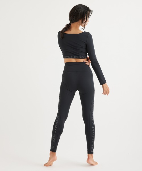 NERGY(ナージー)の「【UV】CREORA サイドローマンプリントスポーツレギンス(レギンス/スパッツ・レディース・ブラック/ピンク・L/M/S)」の13枚目の写真