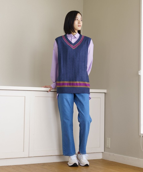 BRICK & SONS(ブリックアンドサンズ)の「チルデンニットベスト(ベスト・メンズ・オフホワイト/ネイビー/ブラウン・M/L/XL)」の11枚目の写真