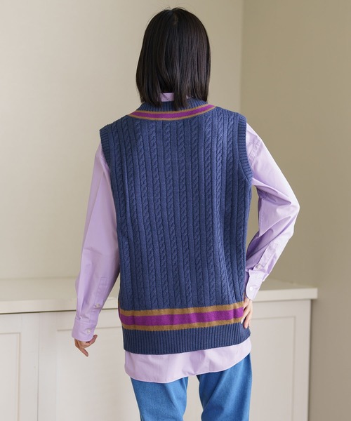 BRICK & SONS(ブリックアンドサンズ)の「チルデンニットベスト(ベスト・メンズ・オフホワイト/ネイビー/ブラウン・M/L/XL)」の13枚目の写真