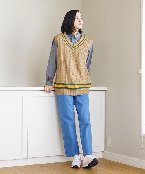 BRICK & SONS(ブリックアンドサンズ)の「チルデンニットベスト(ベスト・メンズ・オフホワイト/ネイビー/ブラウン・M/L/XL)」の21枚目の写真