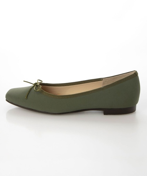 enchanted（エンチャンテッド）の「《晴雨兼用》撥水オニベジスクエアバレエシューズ（パンプス・レディース・カーキ/イエロー/ブラック/ベージュ/パープル/ネイビー・35/36/37/38/39/40）」の20枚目の写真