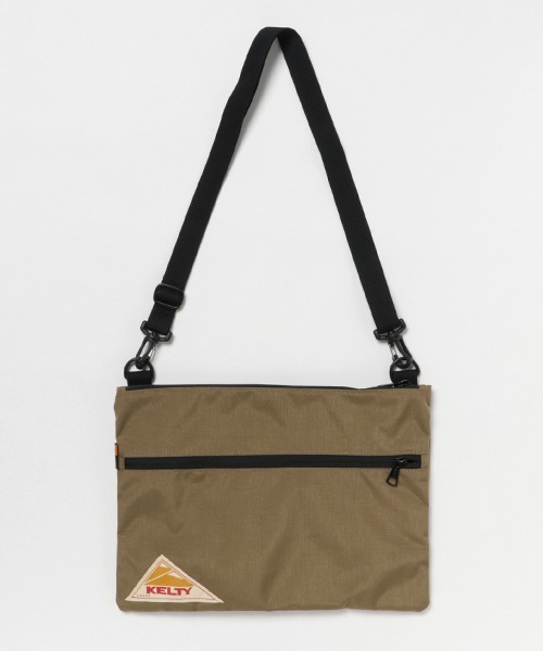 KELTY（ケルティ）の「【KELTY/ケルティ】ナイロンサコッシュ　フラットポーチM / VINTAGE FLAT POUCH M（ショルダーバッグ・メンズ・ダークグレー/モカ/タン/ブラック/オリーブ/ブラウン系その他/セージグリーン/ネイビー/マスタード・FREE）」の5枚目の写真