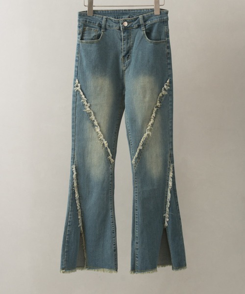 SpRay（スプレイ）の「デニムフリンジセミフレアパンツ（デニムパンツ・レディース・ブルー/ネイビー・SMALL/MEDIUM）」の15枚目の写真