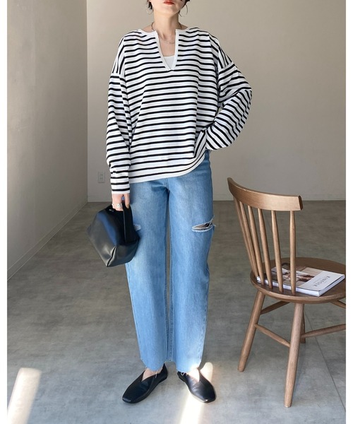 She's Closet(シーズクローゼット)の「ビッグシルエット深Vネックボーダー長袖プルオーバースポンディッシュニット(ニット/セーター・レディース・オフホワイト/ピンク/グリーン・FREE)」の7枚目の写真