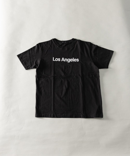 NYLAUS（ナイラス）の「CITYロゴプリントアソート レギュラーフィット ショートスリーブTシャツ（Tシャツ/カットソー・メンズ・ブラック系3/ホワイト系4/ブラック系6/ホワイト系8/ブラック系5/ブラック系8/ブラック系7/ブラック系2/ブラック系1/イエロー/グリーン/ホワイト系7/レッド/オレンジ系2/ホワイト系3/オレンジ系1/パープル/ホワイト系1/ネイビー/ブラック系4/ホワイト系6/ホワイト系5/ブルー/ホワイト系2・L/LL/M）」の9枚目の写真