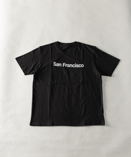NYLAUS（ナイラス）の「CITYロゴプリントアソート レギュラーフィット ショートスリーブTシャツ（Tシャツ/カットソー・メンズ・ブラック系3/ホワイト系4/ブラック系6/ホワイト系8/ブラック系5/ブラック系8/ブラック系7/ブラック系2/ブラック系1/イエロー/グリーン/ホワイト系7/レッド/オレンジ系2/ホワイト系3/オレンジ系1/パープル/ホワイト系1/ネイビー/ブラック系4/ホワイト系6/ホワイト系5/ブルー/ホワイト系2・L/LL/M）」の10枚目の写真