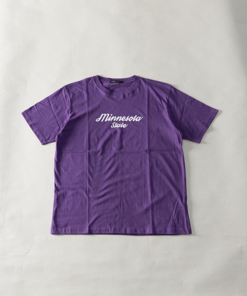 NYLAUS（ナイラス）の「CITYロゴプリントアソート レギュラーフィット ショートスリーブTシャツ（Tシャツ/カットソー・メンズ・ブラック系3/ホワイト系4/ブラック系6/ホワイト系8/ブラック系5/ブラック系8/ブラック系7/ブラック系2/ブラック系1/イエロー/グリーン/ホワイト系7/レッド/オレンジ系2/ホワイト系3/オレンジ系1/パープル/ホワイト系1/ネイビー/ブラック系4/ホワイト系6/ホワイト系5/ブルー/ホワイト系2・L/LL/M）」の20枚目の写真