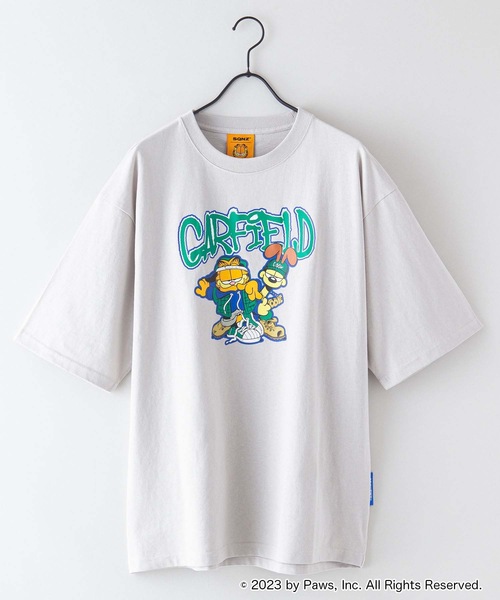 JEANS MATE(ジーンズメイト)の「【Garfield/ガーフィールド】コラボTシャツ Y2K バックプリント ストリート(Tシャツ/カットソー・メンズ・ホワイト/ホワイト系その他/カーキ/グレー・MEDIUM/LARGE/X-LARGE)」の9枚目の写真