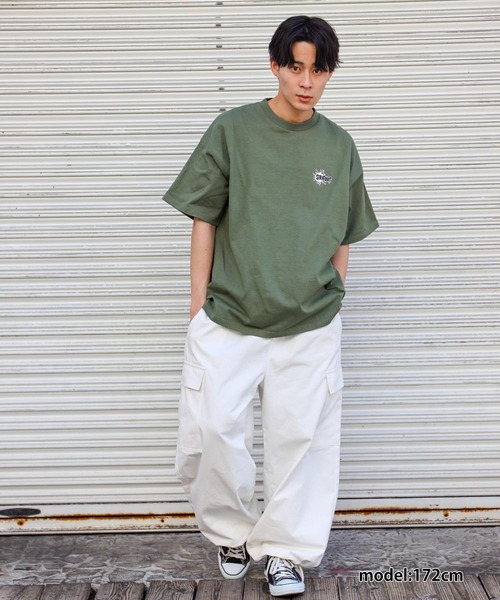 SPINNS（スピンズ）の「【ビッグシルエット】SHUT UPワンポイントロゴ Tシャツ（Tシャツ/カットソー・メンズ・ピンク系その他/カーキ/ホワイト/スミクロ/アッシュグレー・ONESIZE）」の20枚目の写真