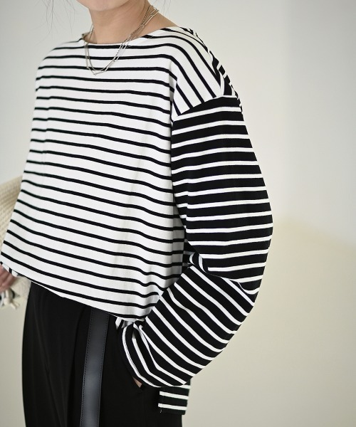 Marient（マリエント）の「配色ボーダースリットTEE（Tシャツ/カットソー・レディース・ブラック/ブルー・FREE）」の19枚目の写真
