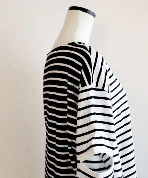 Marient（マリエント）の「配色ボーダースリットTEE（Tシャツ/カットソー・レディース・ブラック/ブルー・FREE）」の13枚目の写真