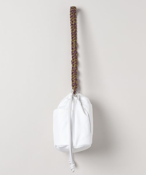 JEANASIS（ジーナシス）の「アミハンドルキンチャクBAG/908615（ショルダーバッグ・レディース・ホワイト系その他/ブラック系その他・FREE）」の3枚目の写真