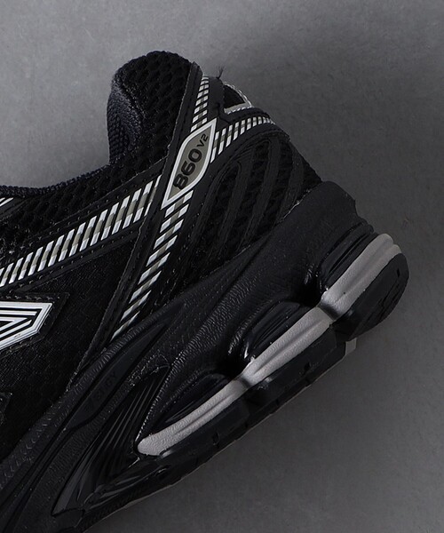 NEW BALANCE（ニューバランス）の「＜New Balance＞ ML860/スニーカー（スニーカー・メンズ・ブラック/ロイヤルブルー・27cm/27.5cm/28.5cm/26.5cm/28cm/26cm/29cm/25.5cm）」の15枚目の写真