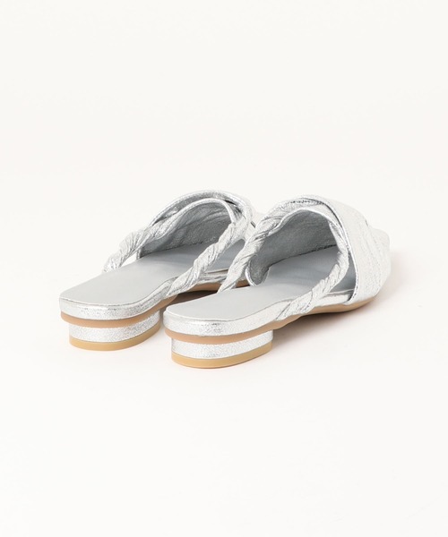 wee9s（ウィークス）の「metallic cone mule  / メタリックコーンミュール,サンダル（サンダル・レディース・ゴールド/ブラック/シルバー・S/M/L）」の5枚目の写真