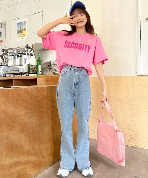 ad thie(アドティエ)の「デニムパンツ サイドスリット ハイウエスト SML(デニムパンツ・レディース・ブルー/ライトブルー/ブラック系・MEDIUM/LARGE/SMALL)」の10枚目の写真