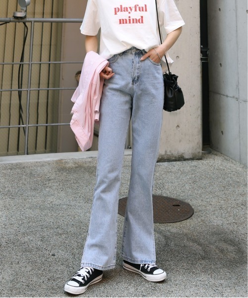 ad thie(アドティエ)の「デニムパンツ サイドスリット ハイウエスト SML(デニムパンツ・レディース・ブルー/ライトブルー/ブラック系・MEDIUM/LARGE/SMALL)」の13枚目の写真