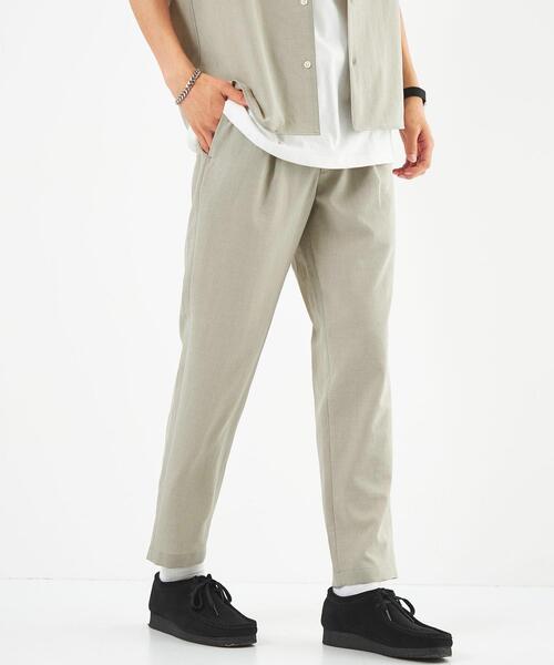 green label relaxing（グリーンレーベルリラクシング）の「ドライエステル 1プリーツ 9分丈 ユーティリティ パンツ -防シワ・吸水速乾-（その他パンツ・メンズ・ダークグリーン/ライトブルー/ベージュ・XL/M/S/L）」の2枚目の写真