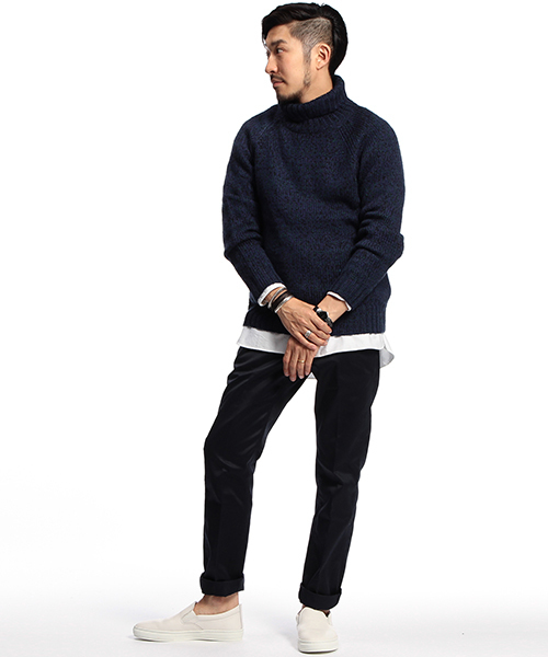 B:MING by BEAMS（ビーミングバイビームス）の「【OCEANS12月号掲載】ビーミング by ビームス /  MIXバルキータートルネックニット（ニット/セーター・メンズ・ネイビー/グレー・LARGE/X-LARGE/MEDIUM/SMALL）」の7枚目の写真