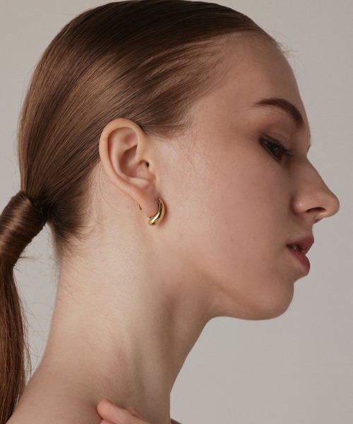 CENE(セネ)の「【CENE】セネ/ティアドロップイヤリング(イヤリング・レディース・シルバー/ゴールド・FREE)」の5枚目の写真