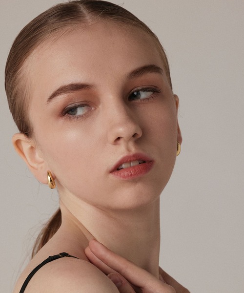 CENE(セネ)の「【CENE】セネ/ティアドロップイヤリング(イヤリング・レディース・シルバー/ゴールド・FREE)」の6枚目の写真