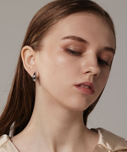 CENE(セネ)の「【CENE】セネ/ティアドロップイヤリング(イヤリング・レディース・シルバー/ゴールド・FREE)」の18枚目の写真