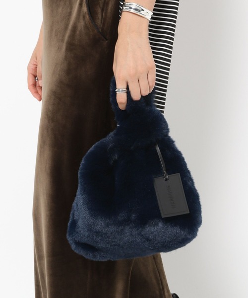 HEREIAM(ヘレイアム)の「【HEREIAM】トリッキーFUR BAG(ハンドバッグ・レディース・パープル/ブラウン系その他/ライトグレー/オレンジ/ピンク/ネイビー/スカイブルー/バイオレット/イエロー/ターコイズブルー/ブラウン系・FREE)」の5枚目の写真