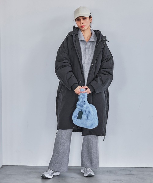 HEREIAM(ヘレイアム)の「【HEREIAM】トリッキーFUR BAG(ハンドバッグ・レディース・パープル/ブラウン系その他/ライトグレー/オレンジ/ピンク/ネイビー/スカイブルー/バイオレット/イエロー/ターコイズブルー/ブラウン系・FREE)」の12枚目の写真