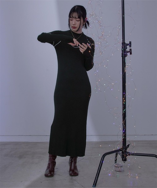 miette(ミエット)の「配色ラインリブニットワンピース(ワンピース・レディース・グレー/ブラック/カーキ・FREE)」の5枚目の写真