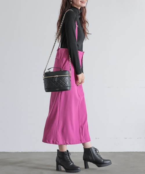 ALTROSE(アルトローズ)の「キルティング ショルダーバッグ 3WAYBAG バニティ II 2WAY バニティバッグ(ショルダーバッグ・レディース・ブルー/ベージュ/ブラック/ピンク・FREE)」の5枚目の写真