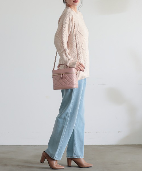 ALTROSE(アルトローズ)の「キルティング ショルダーバッグ 3WAYBAG バニティ II 2WAY バニティバッグ(ショルダーバッグ・レディース・ブルー/ベージュ/ブラック/ピンク・FREE)」の15枚目の写真