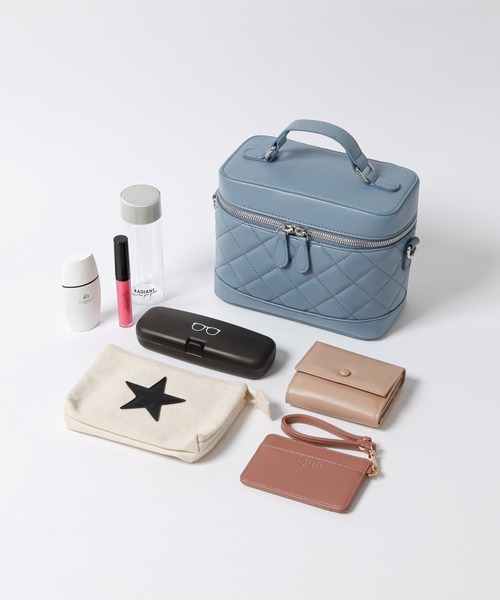 ALTROSE(アルトローズ)の「キルティング ショルダーバッグ 3WAYBAG バニティ II 2WAY バニティバッグ(ショルダーバッグ・レディース・ブルー/ベージュ/ブラック/ピンク・FREE)」の20枚目の写真