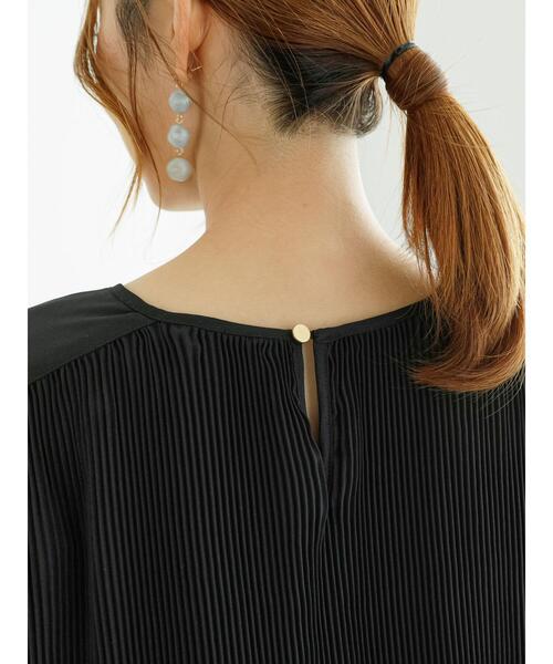 Te chichi（テチチ）の「プリーツロングブラウス（シャツ/ブラウス・レディース・ブルー/ブラック/オフホワイト・F）」の4枚目の写真