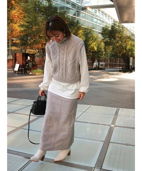 Green　Parks（グリーンパークス）の「ケーブルニットスカート（スカート・レディース・ベージュ/アイボリー/杢グレー・FREE）」の14枚目の写真