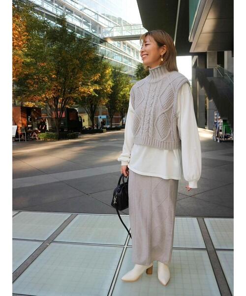 Green　Parks（グリーンパークス）の「ケーブルニットスカート（スカート・レディース・ベージュ/アイボリー/杢グレー・FREE）」の18枚目の写真